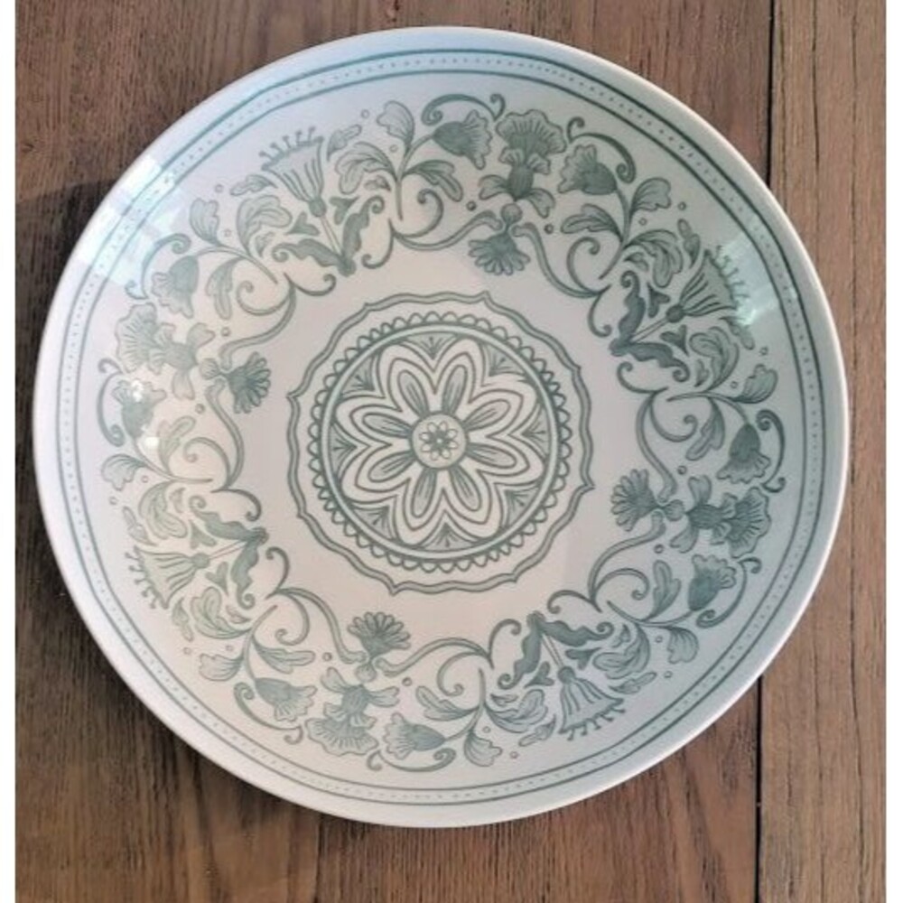 Hobby Lobby Green and Cream Pasta Bowl Set Floral Design Set of 4 New w tags